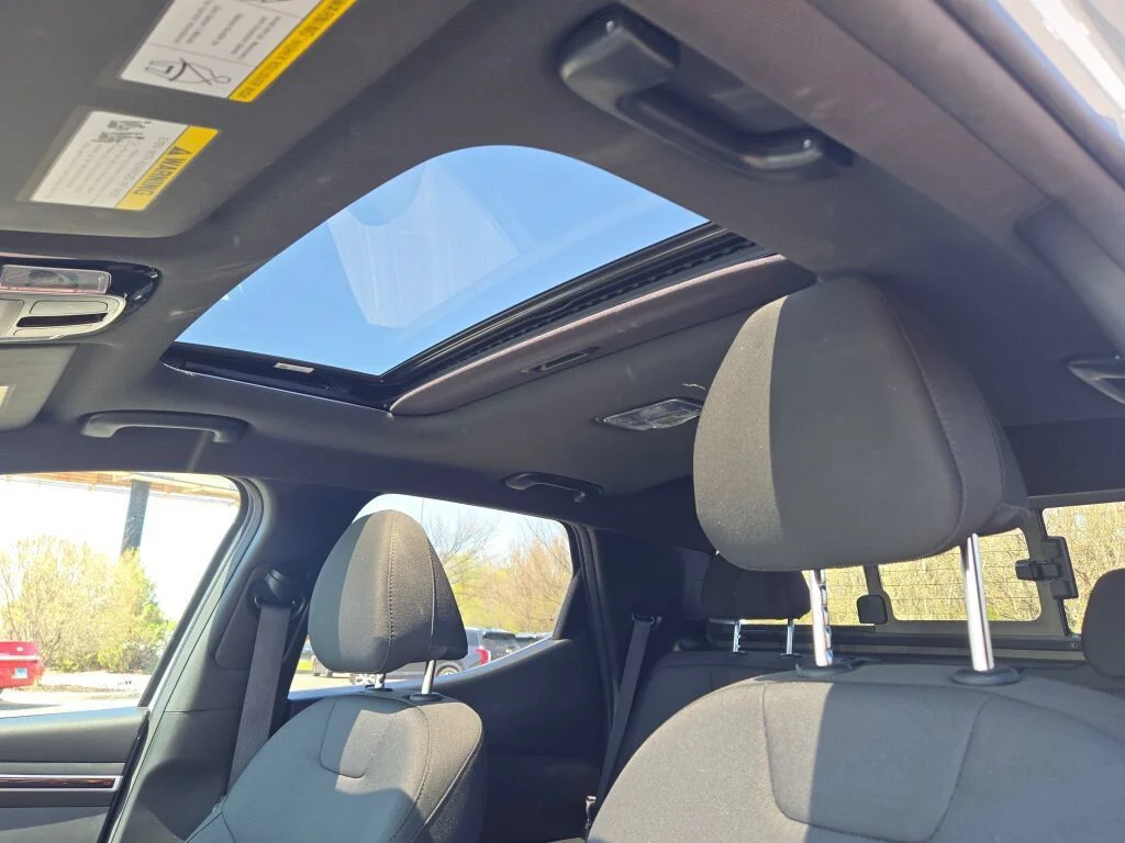 Used 2023 Blue Hyundai SEL image 24