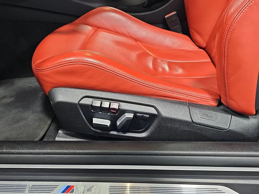 Used 2018 White BMW Base image 31