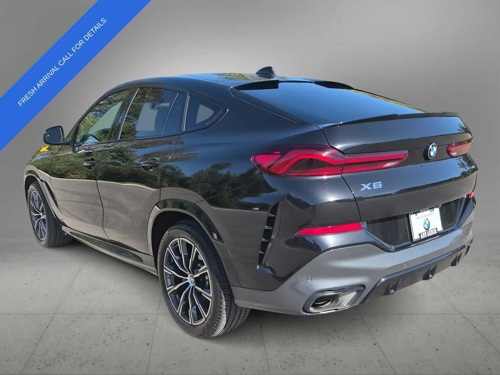 Used 2022 Black Sapphire Metallic BMW xDrive40i image 6