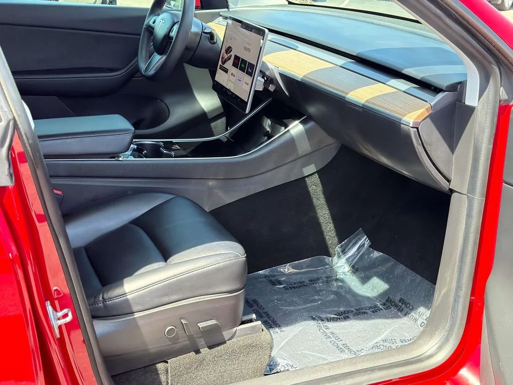 Used 2021 Red Multi-Coat Tesla Standard Range image 36