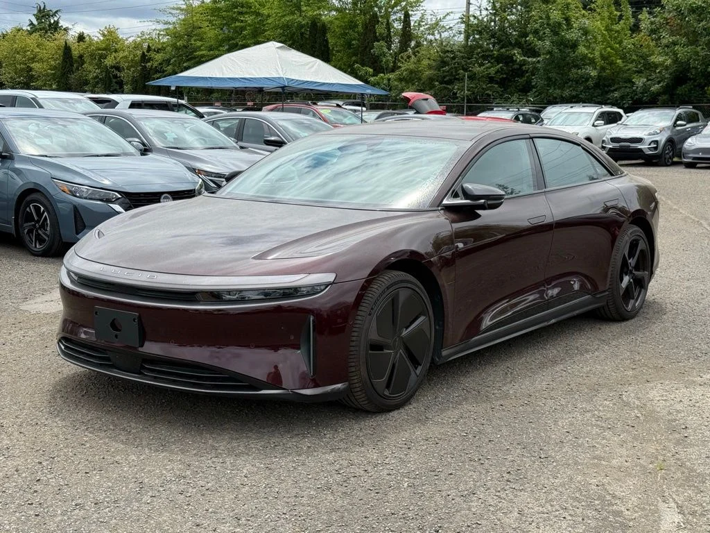 Used 2024 Red Lucid Touring image 2