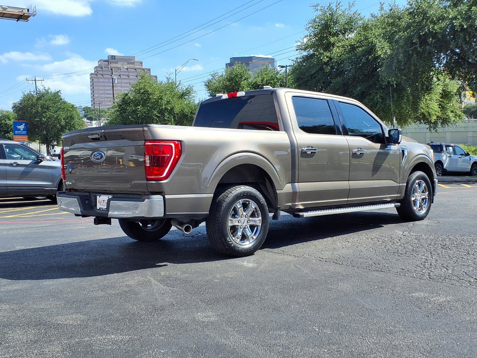 Used 2022 Gray Ford XLT image 5