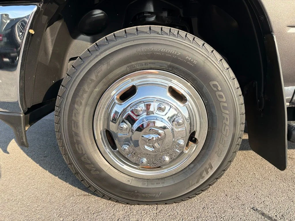 Used 2021 Gray Ram Tradesman image 13