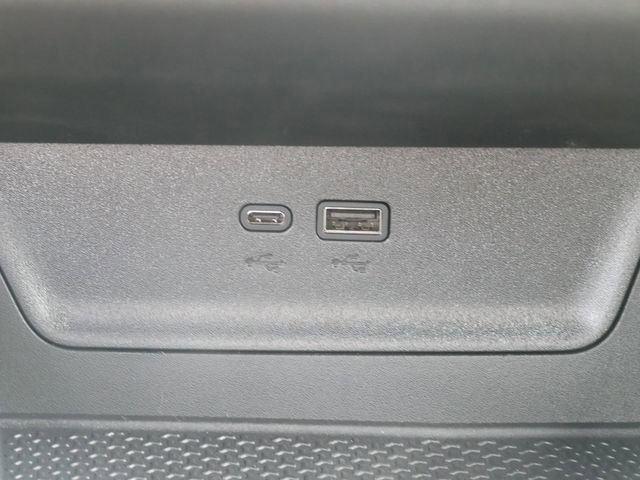 New 2026 Mosaic Black Metallic Chevrolet ACTIV image 12