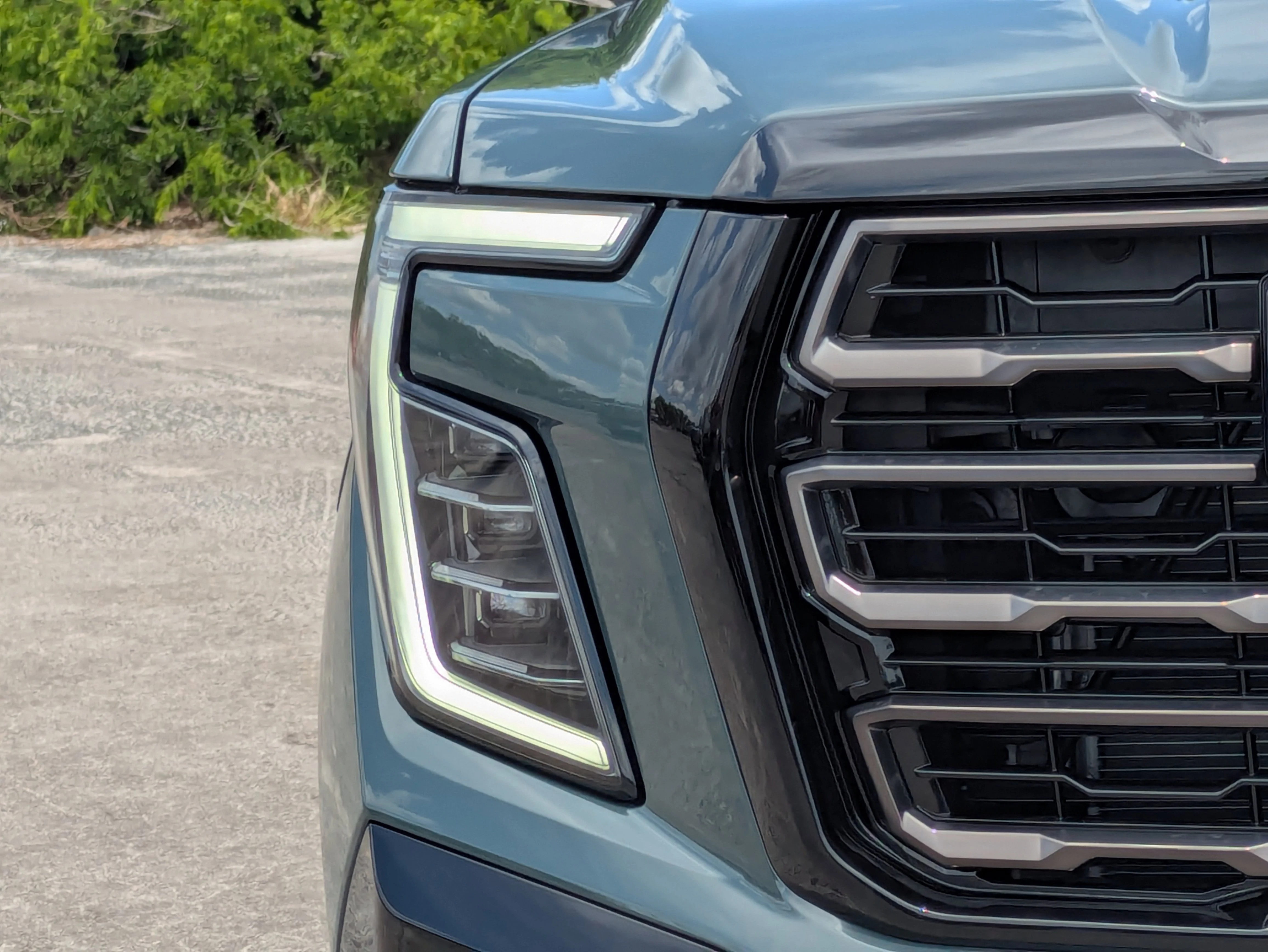 2026 GMC Yukon XL AT4 Ultimate - Photo 11