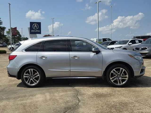 Used 2017 Silver Acura w/Advance Pkg image 3