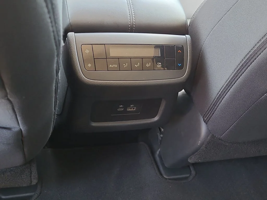 Used 2025 Silver Nissan SV image 19