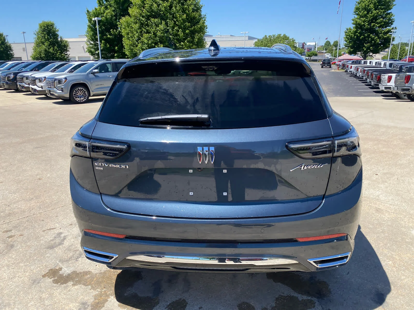 New 2026 Quartz Blue Metallic Buick Avenir image 4