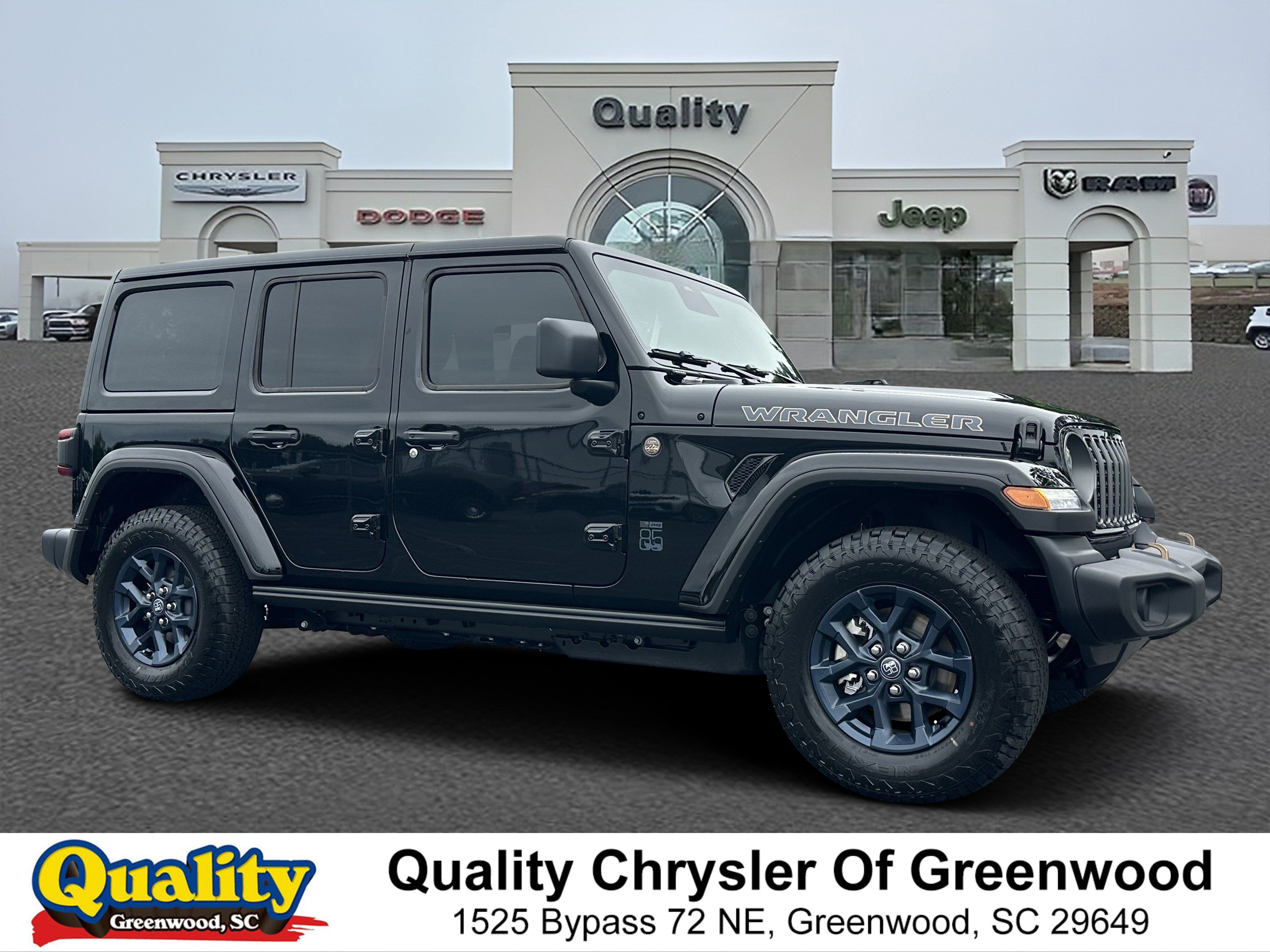 New 2026 Black Clear-Coat Exterior Paint Jeep 85th Anniversary image 1