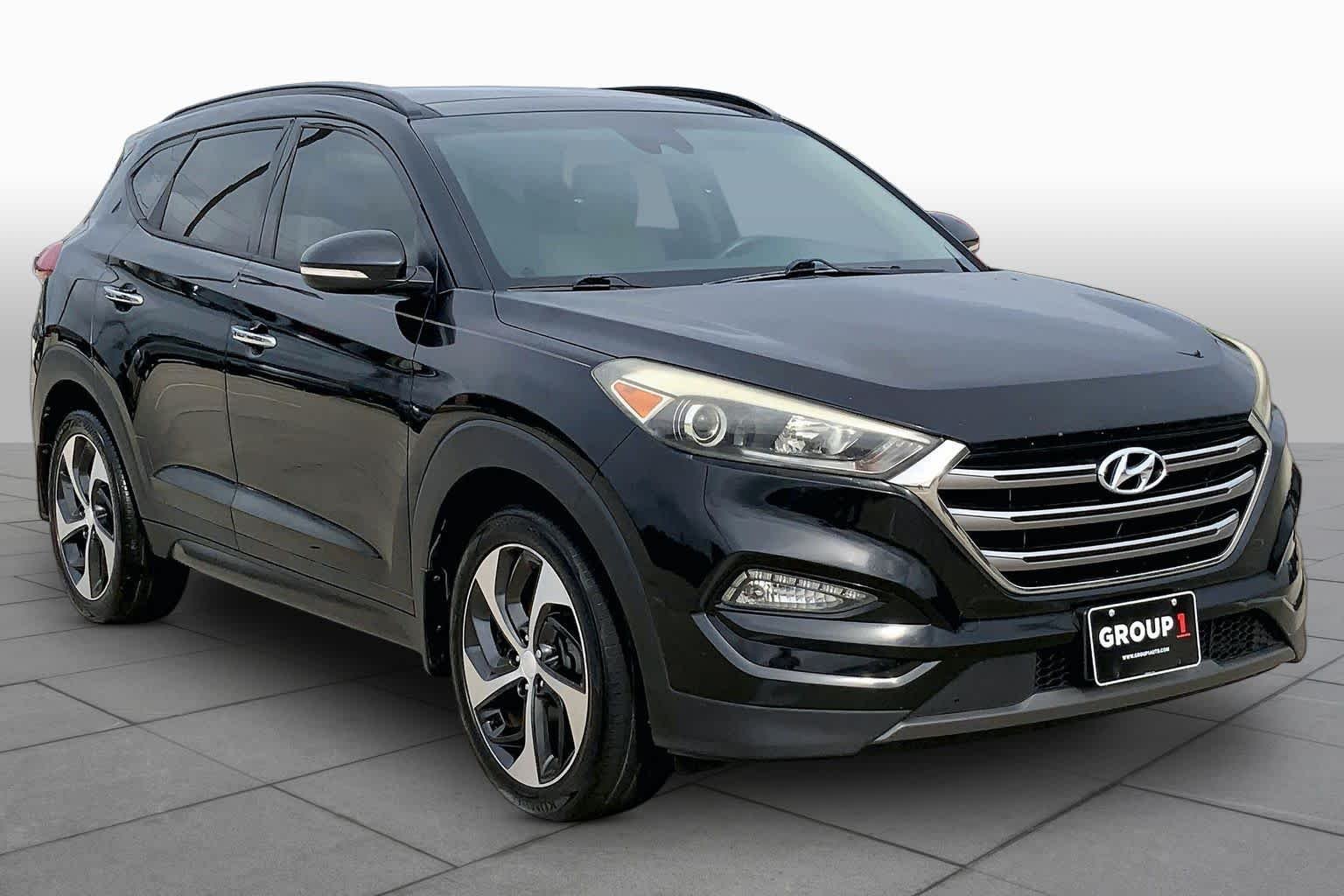 Used 2016 Ash Black Hyundai Limited image 3