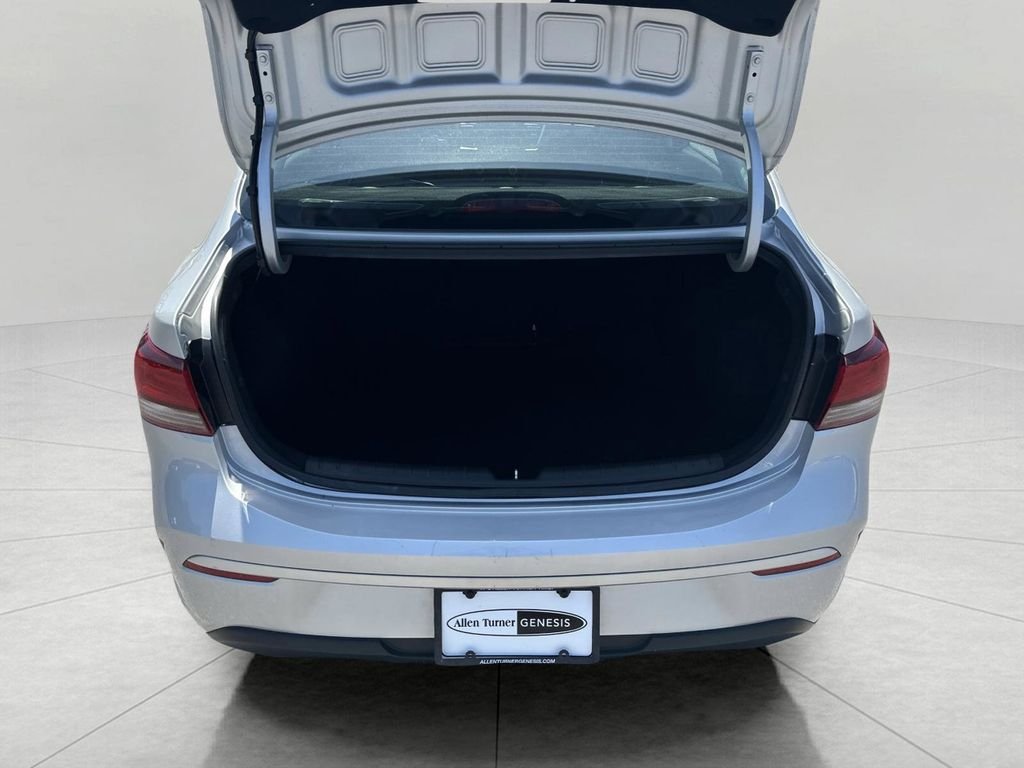 Used 2023 Silky Silver Kia S image 22