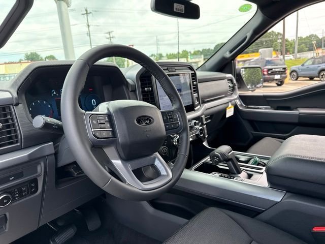 New 2026 Oxford White Ford XLT image 22