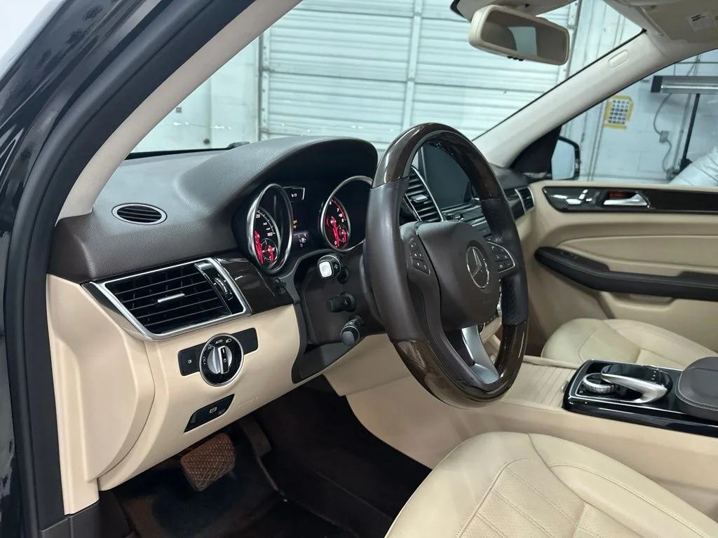 Used 2018 Black Mercedes-Benz GLE 350 image 10