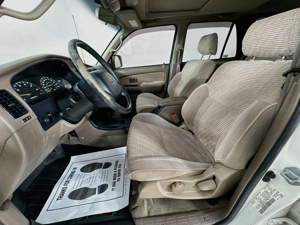 Used 1997  Toyota SR5 image 22