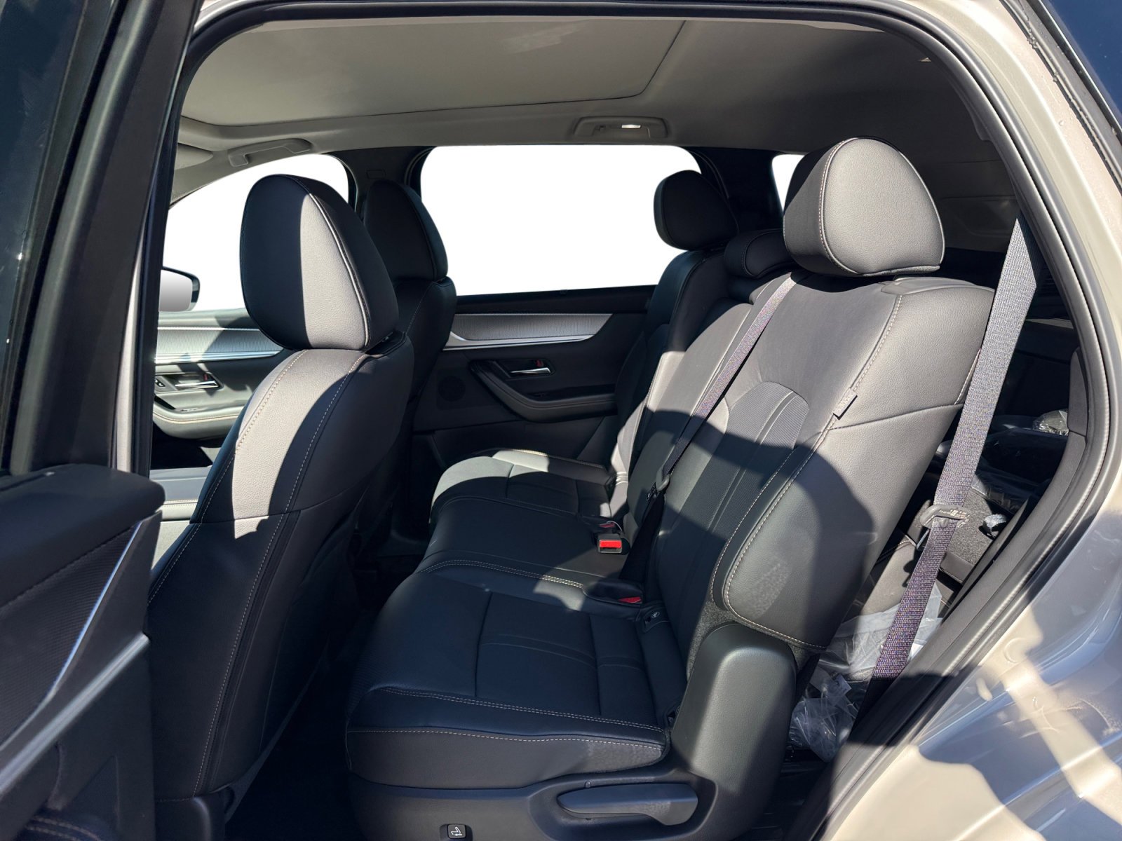 2026 Mazda CX-90 Premium Package - Photo 16