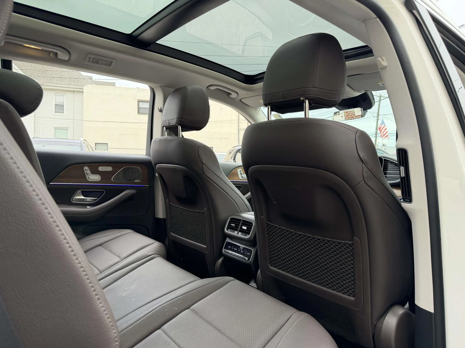 Used 2023  Mercedes-Benz GLS 450 image 13
