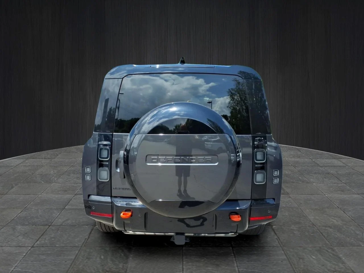 New 2026 Carpathian Grey LAND ROVER X image 3