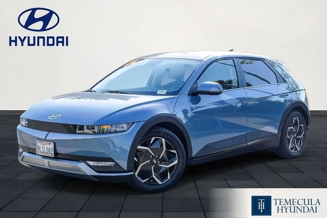 Certified Used 2024 Blue Hyundai SEL image 1