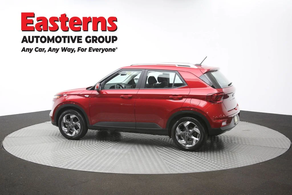 Used 2025 Red Hyundai SEL image 63