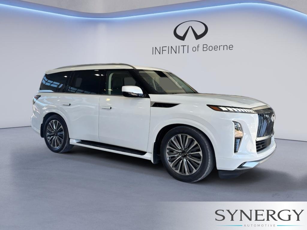New 2027 Radiant White INFINITI LUXE image 3