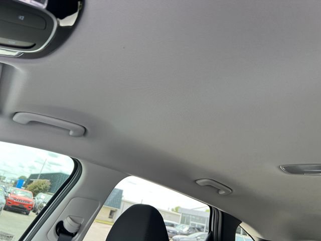Used 2026 White Hyundai SEL image 24