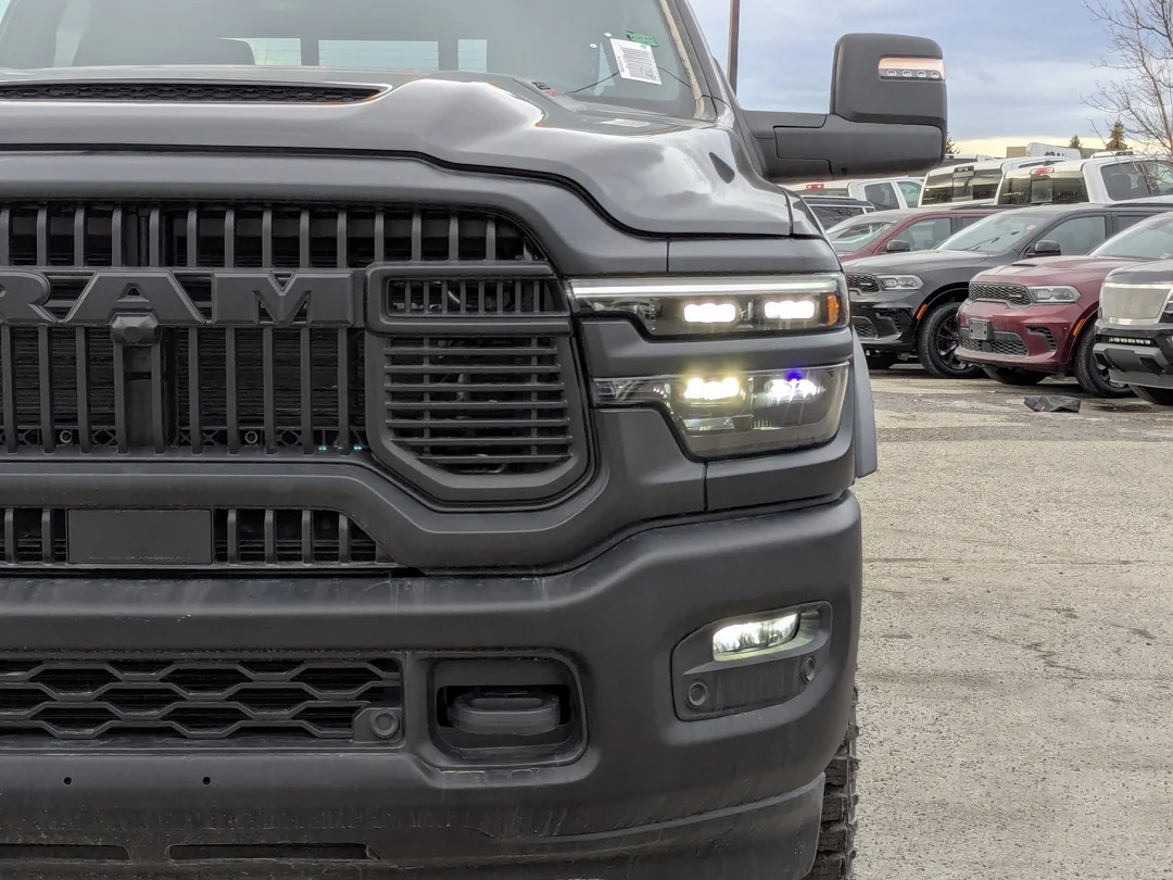 New 2026 Black RAM Rebel - - 4x4 - Cummins HO Diesel - Level 1 & Safety Grp - 5th Wheel Tow Grp & More! image 10