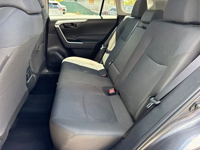 2025 Toyota RAV4 LE - Photo 12