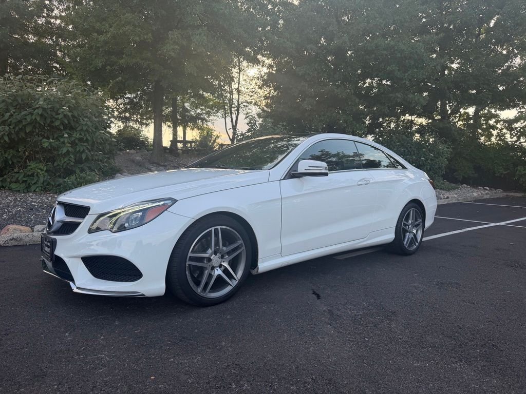 Used 2016 White Mercedes-Benz E 400 image 1