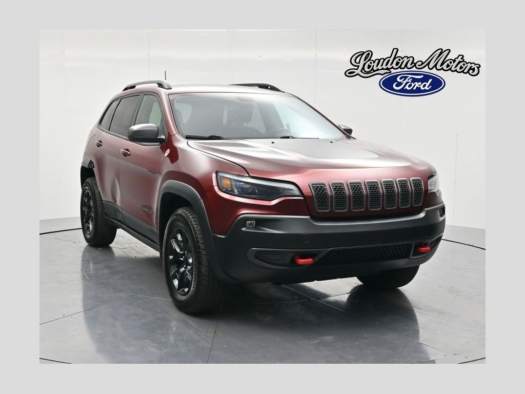 Used 2020 Velvet Red Pearlcoat Jeep Trailhawk image 1