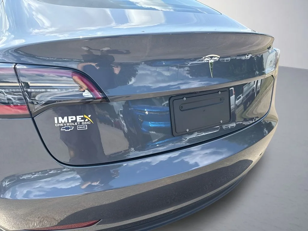Used 2023 Gray Tesla Base image 35