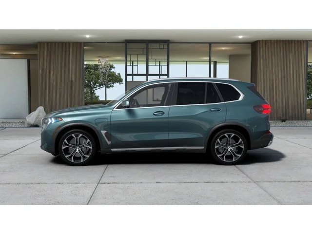 New 2026 Blue Ridge Mountain Metallic BMW xDrive50e image 4