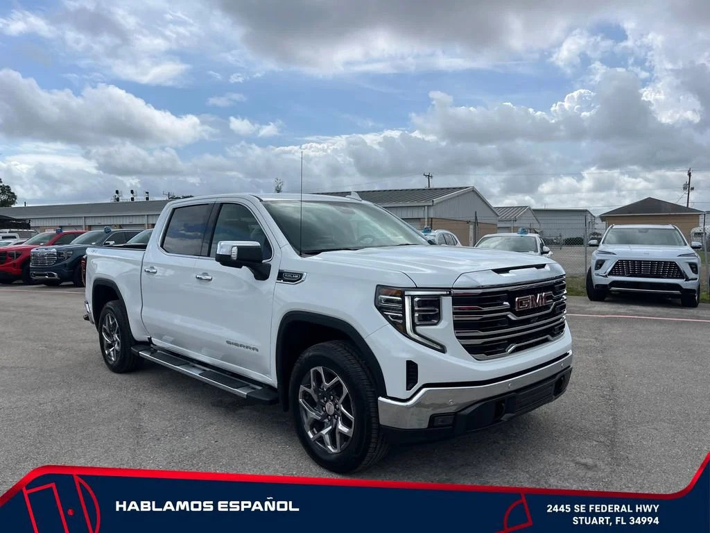 New 2026 Summit White GMC SLT image 2