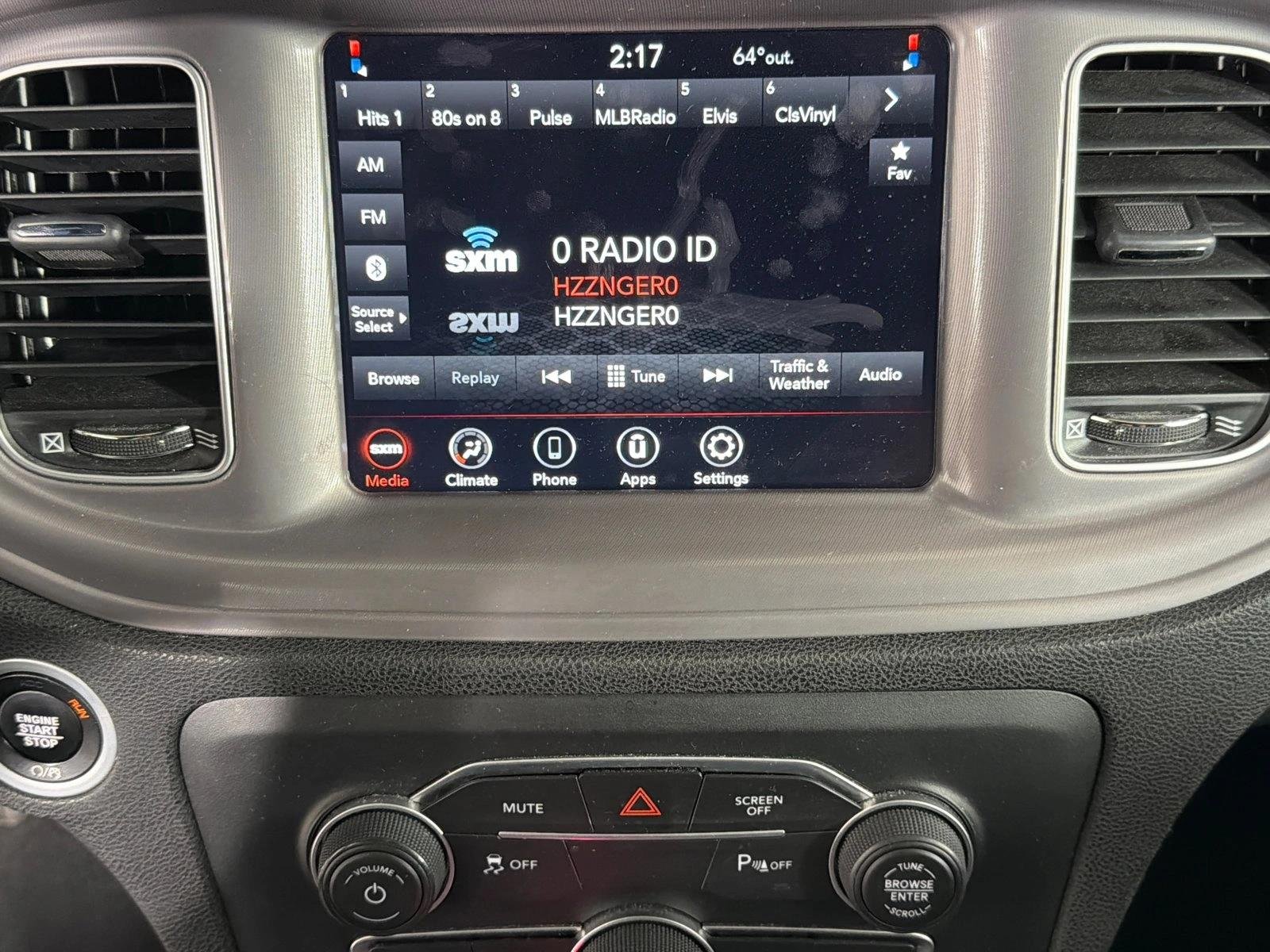 Used 2023 Pitch Black Clearcoat Dodge SXT image 28