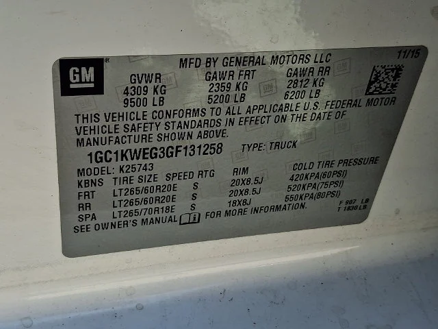 Used 2016 White Chevrolet LTZ image 28