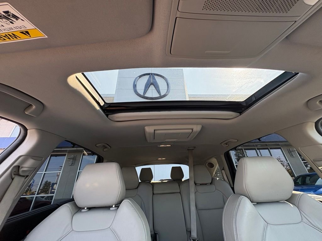 Used 2017 Fathom Blue Pearl Acura SH-AWD with Technology and Entertainment Package image 28