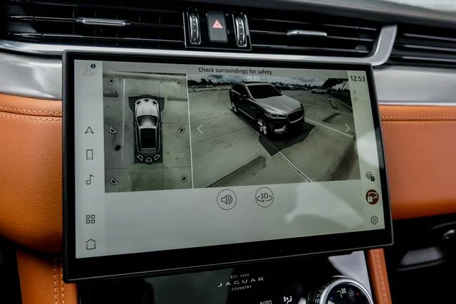 2026 Jaguar F-Pace R-Dynamic S - Photo 29