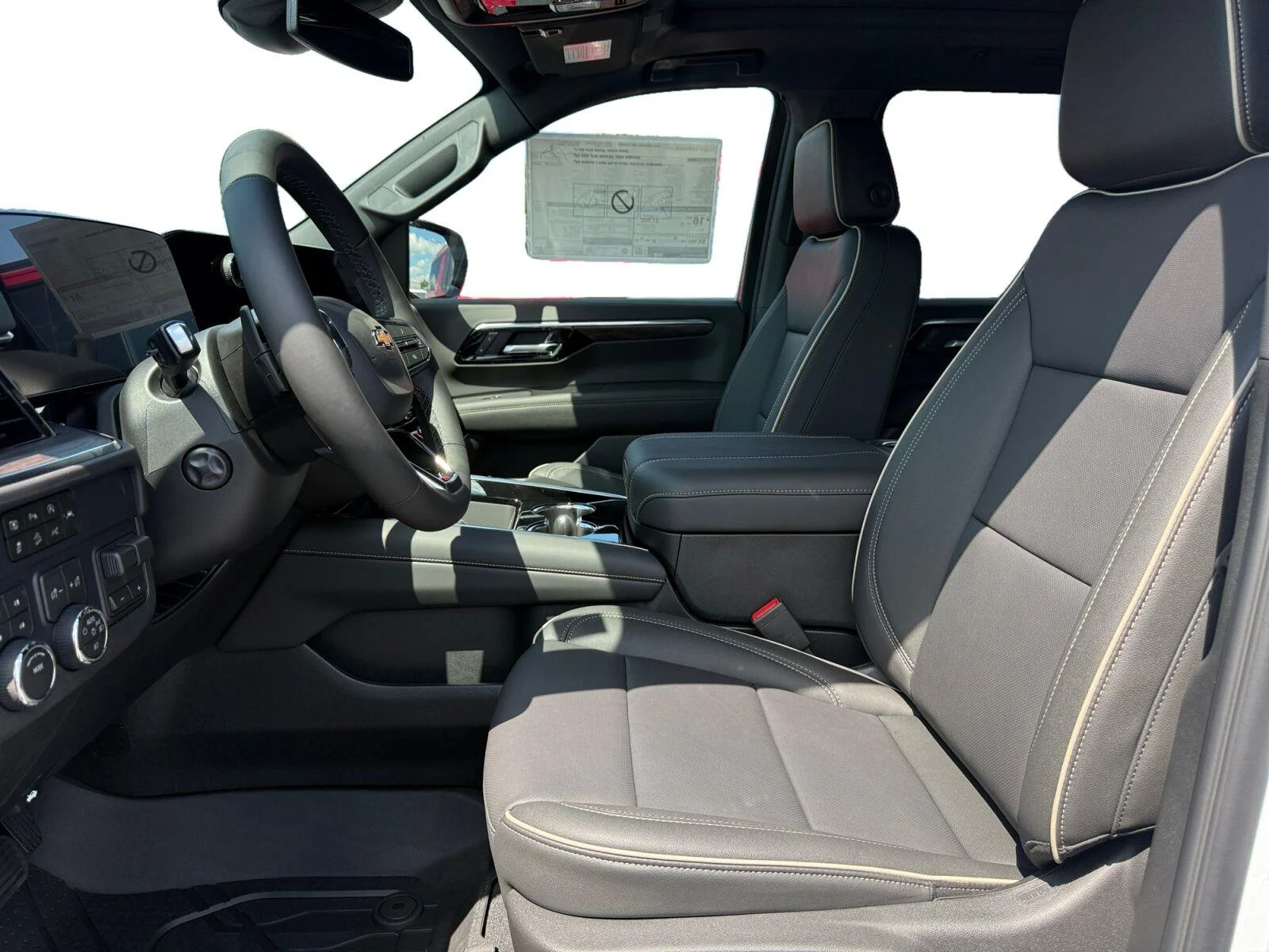 New 2026 Polar White Tricoat Chevrolet Premier image 10