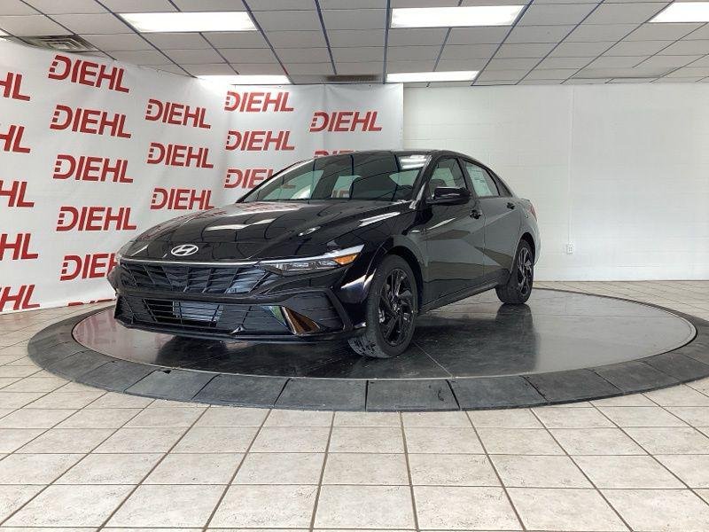New 2026 Black Hyundai SEL Sport image 3