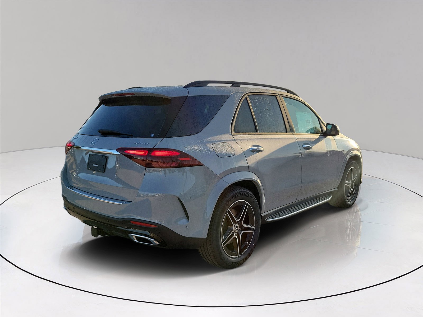 New 2026 MANUFAKTUR Alpine Grey Mercedes-Benz GLE 350 image 38