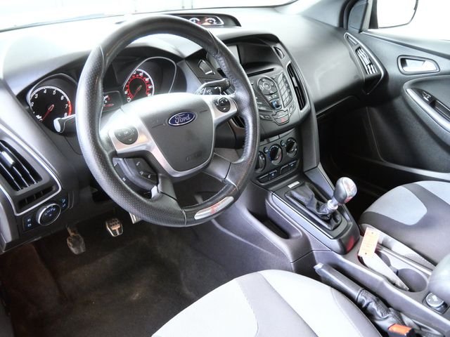 Used 2014 Red Ford ST image 3