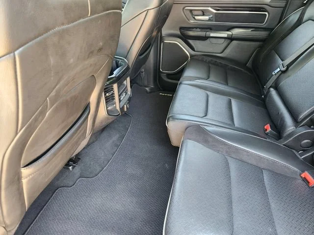 Used 2019 Black Ram Laramie image 29