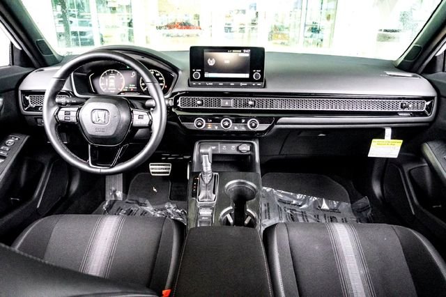 2026 Honda Civic Hatchback Sport - Photo 29