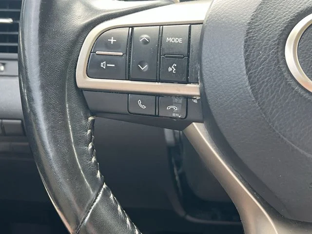 Used 2021 White Lexus 350 image 29