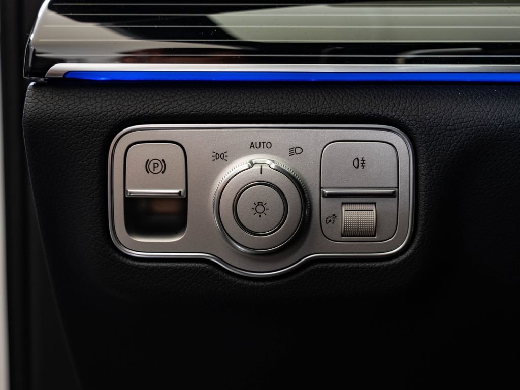 New 2026 Polar White Mercedes-Benz GLE 450 image 43
