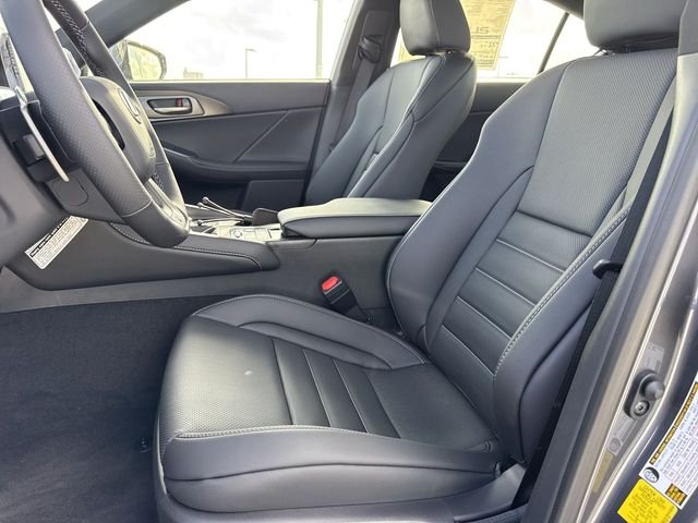 2026 Lexus IS 350 F SPORT - Photo 11