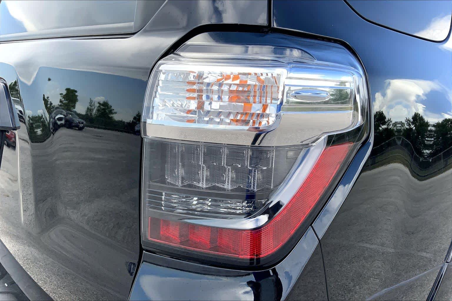 Used 2023 Midnight Black Metallic Toyota SR5 image 30