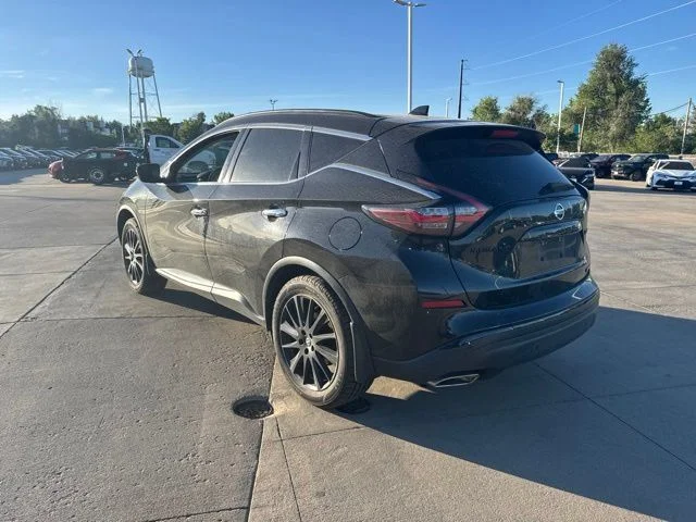 Used 2022 Black Nissan SV image 7