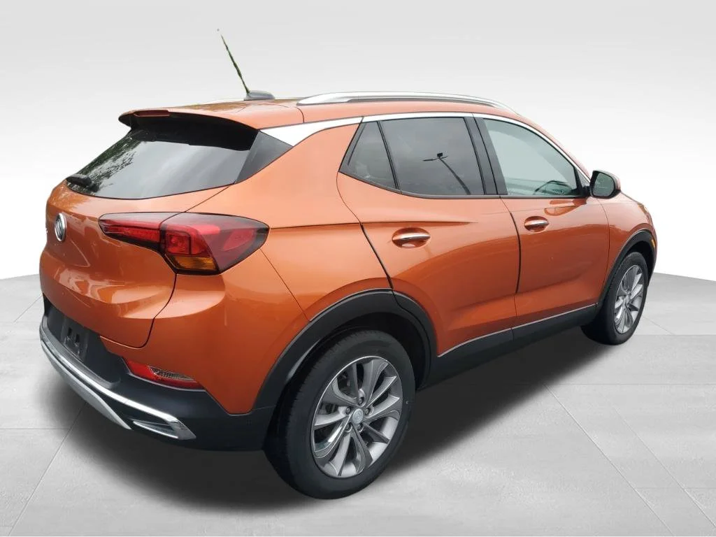 Used 2023 Orange Buick Essence image 5