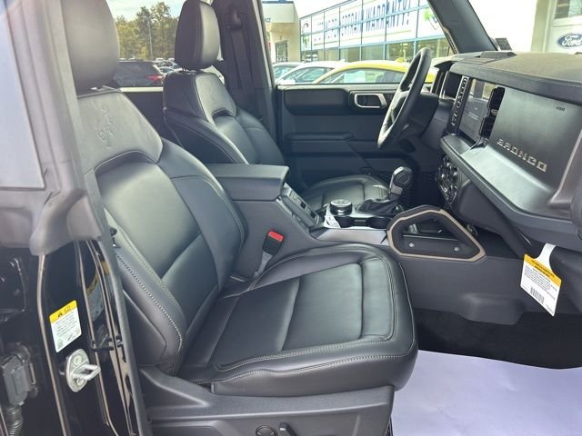 New 2025 Shadow Black Ford Badlands® image 17