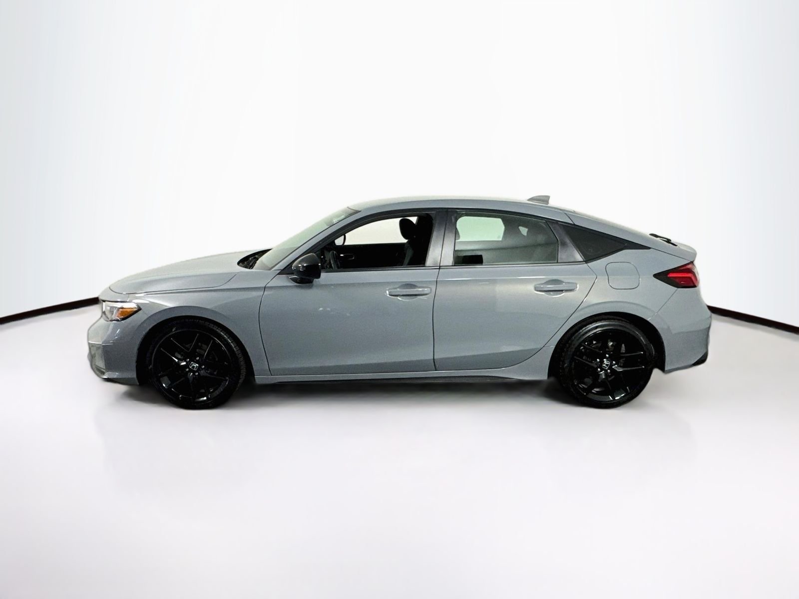 Used 2025 Gray Honda Sport image 4